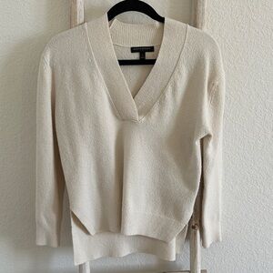 Ann Taylor Cream V-Neck Sweater